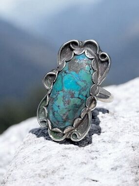 🌺Unique Vintage Sterling & Turquoise Ring